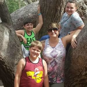 Meet your Posher, Kimberly